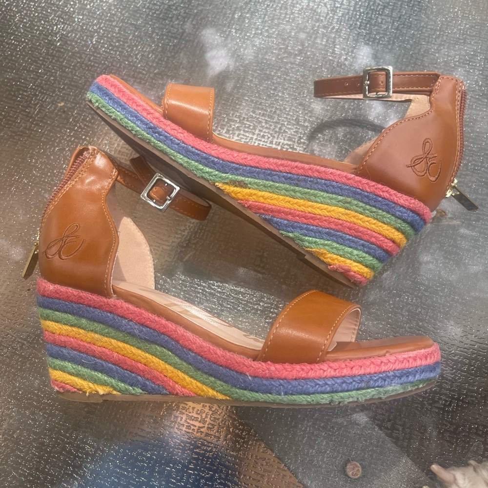 Sam Edelman Azalia Ray Brown and Red Sandals with Rainbow Platform
